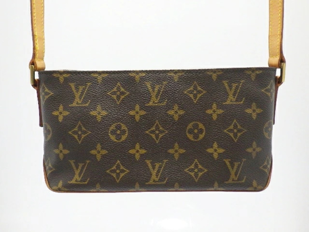 LOUIS VUITTON Trotteur Shoulder Bag Monogram